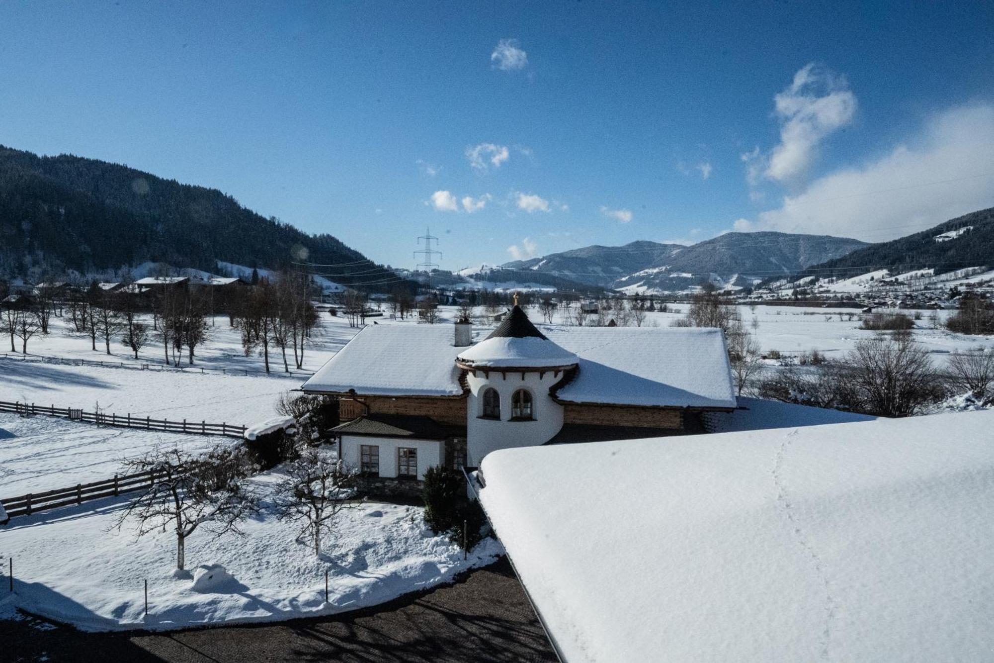 ホテル Haus Koessler ラートシュタット エクステリア 写真